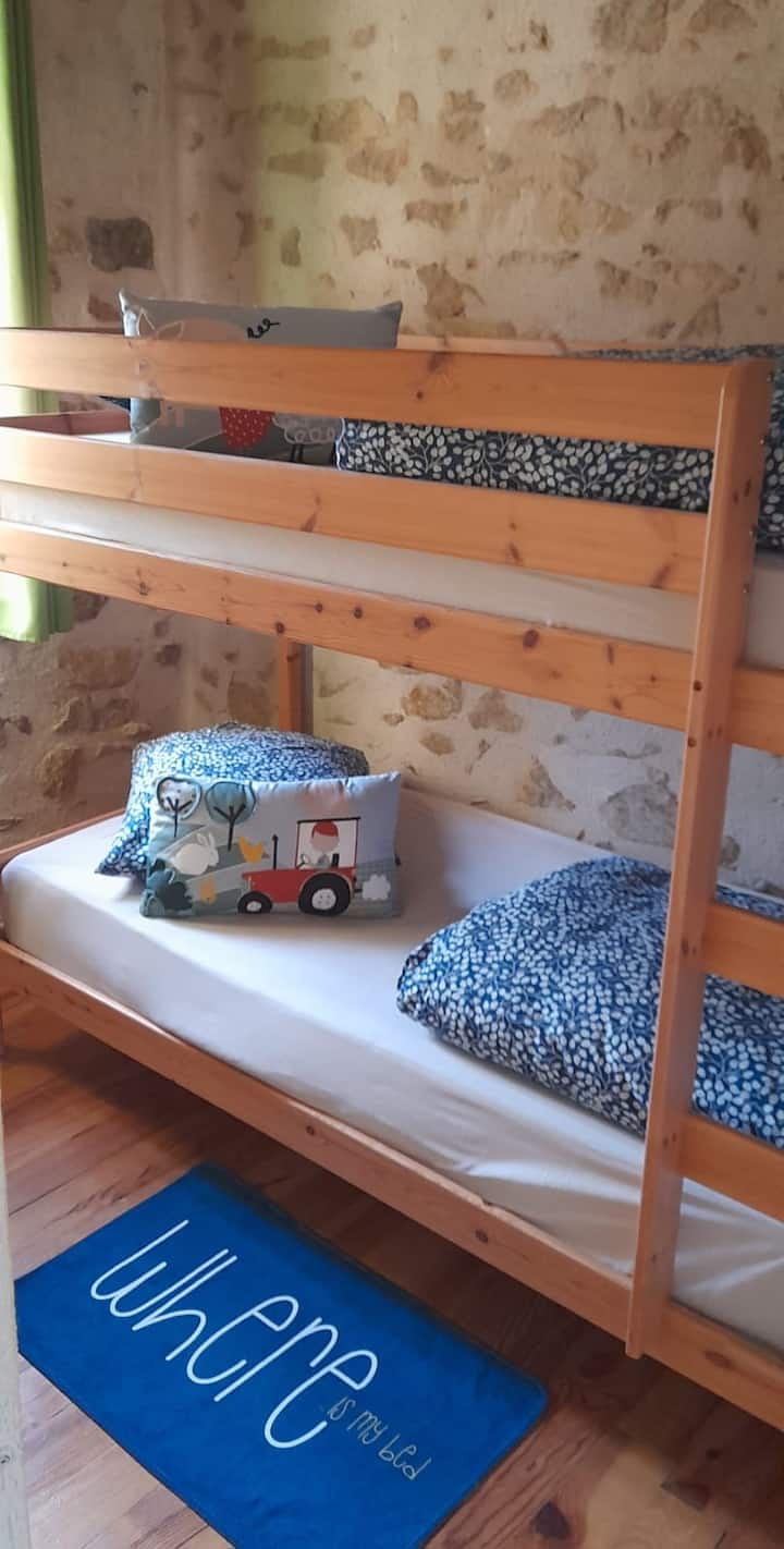 Dhomë gjumi 2