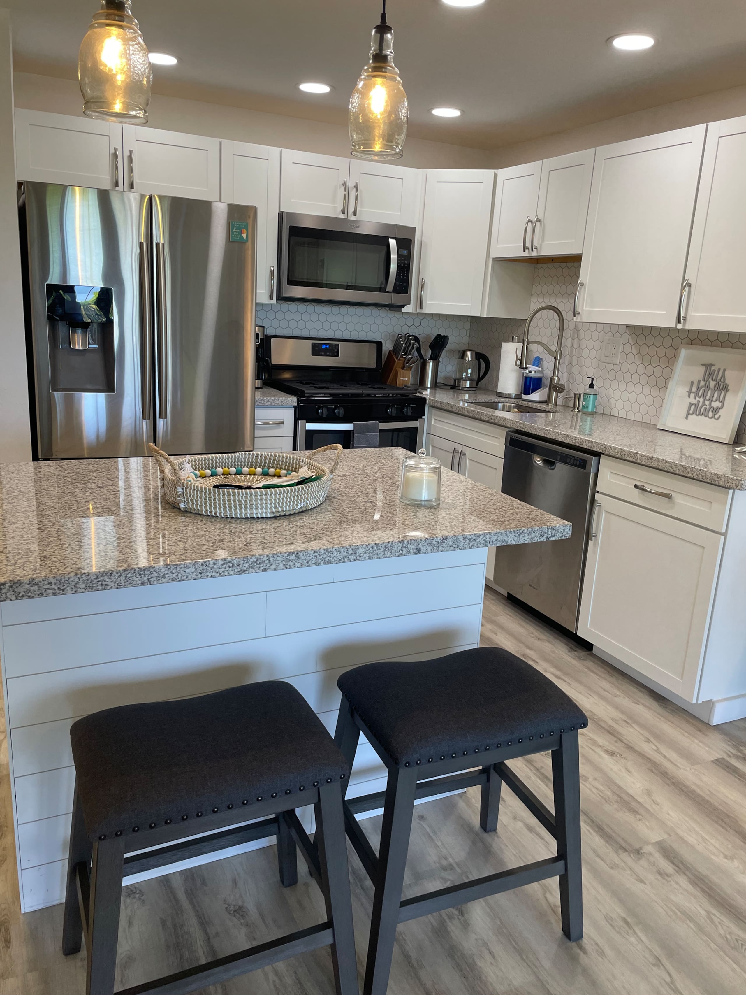 Condo in Kihei · ★4.84 · 1 bedroom · 2 beds · 1 private bath - Image 14