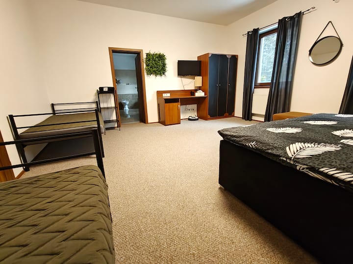 Bedroom 5