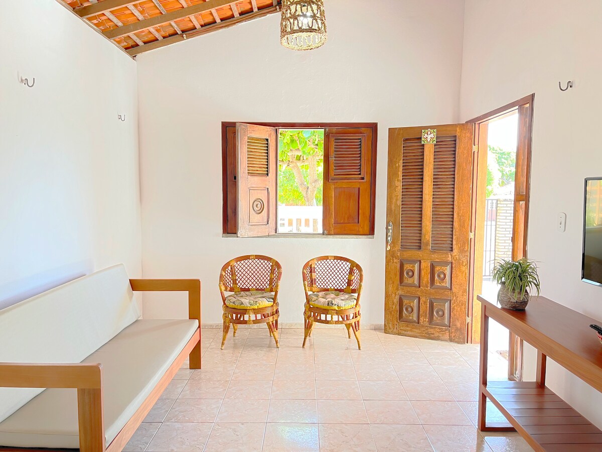 Imóvel de sucesso: Fabi | Very spacious house in a great location em Cajueiro Da Praia