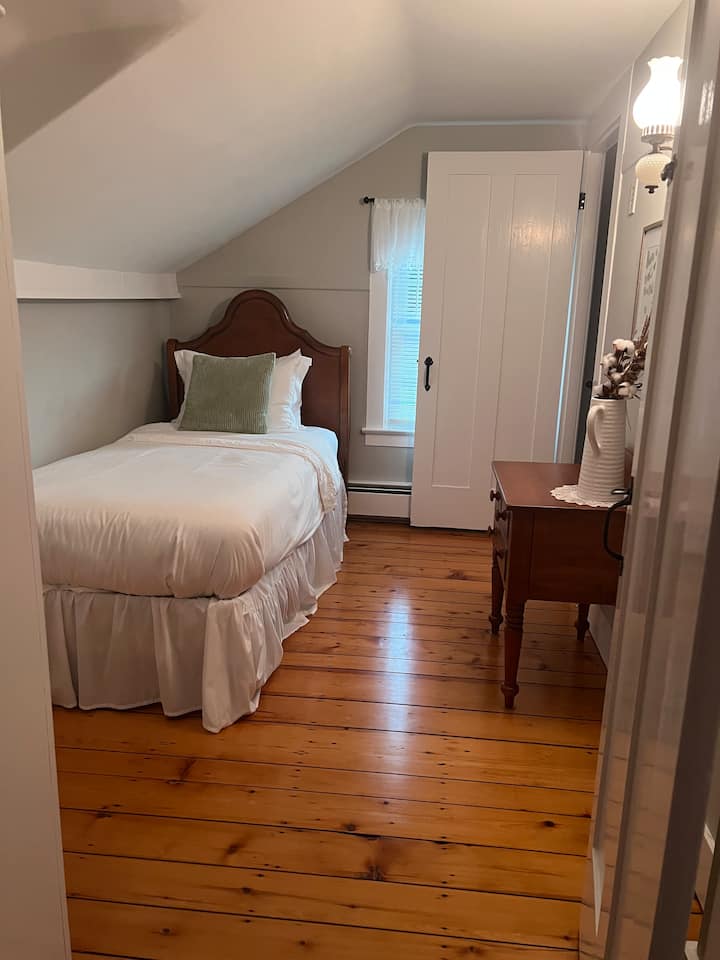 საძინებელი 3