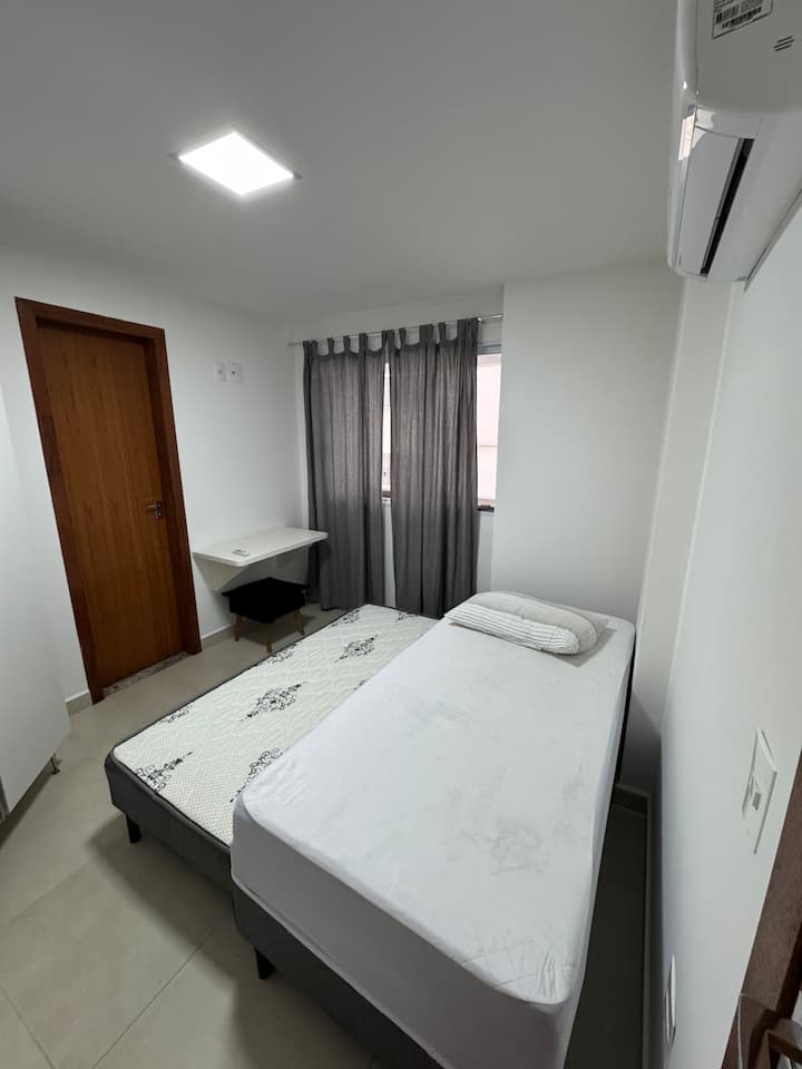 غرفة النوم 1