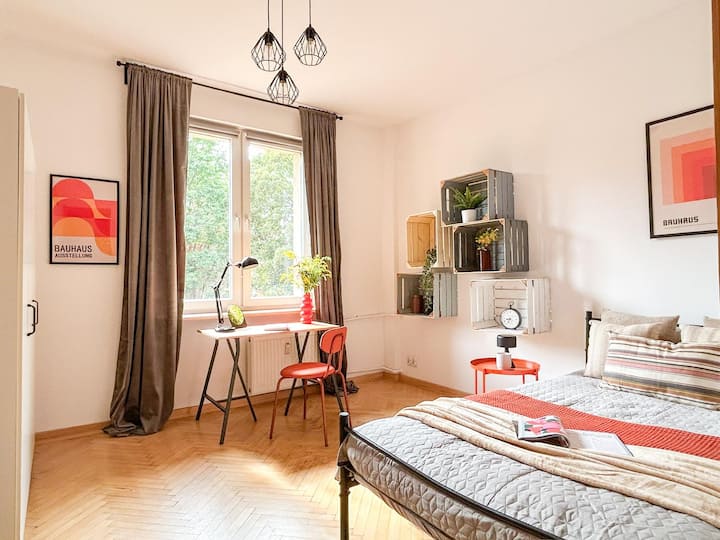 New Loft Style Single Room 200m From Subway - Wola - Warsaw