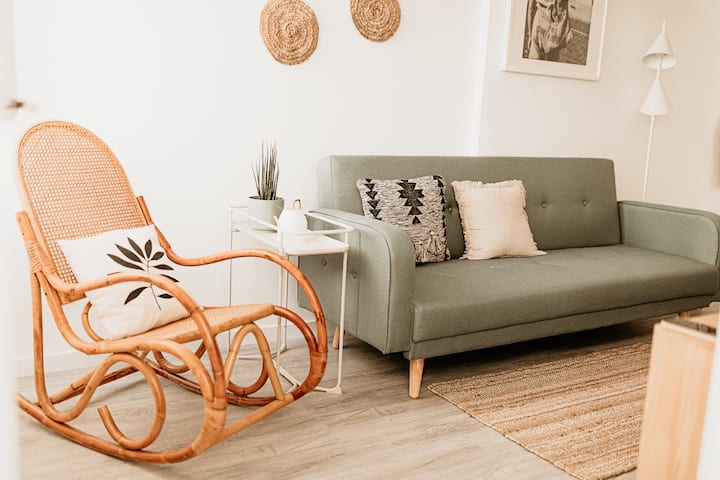 Central Faro Quiet Apartment W/private Terrace - Faro