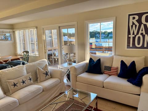 The  Boathouse on Five  Mile River