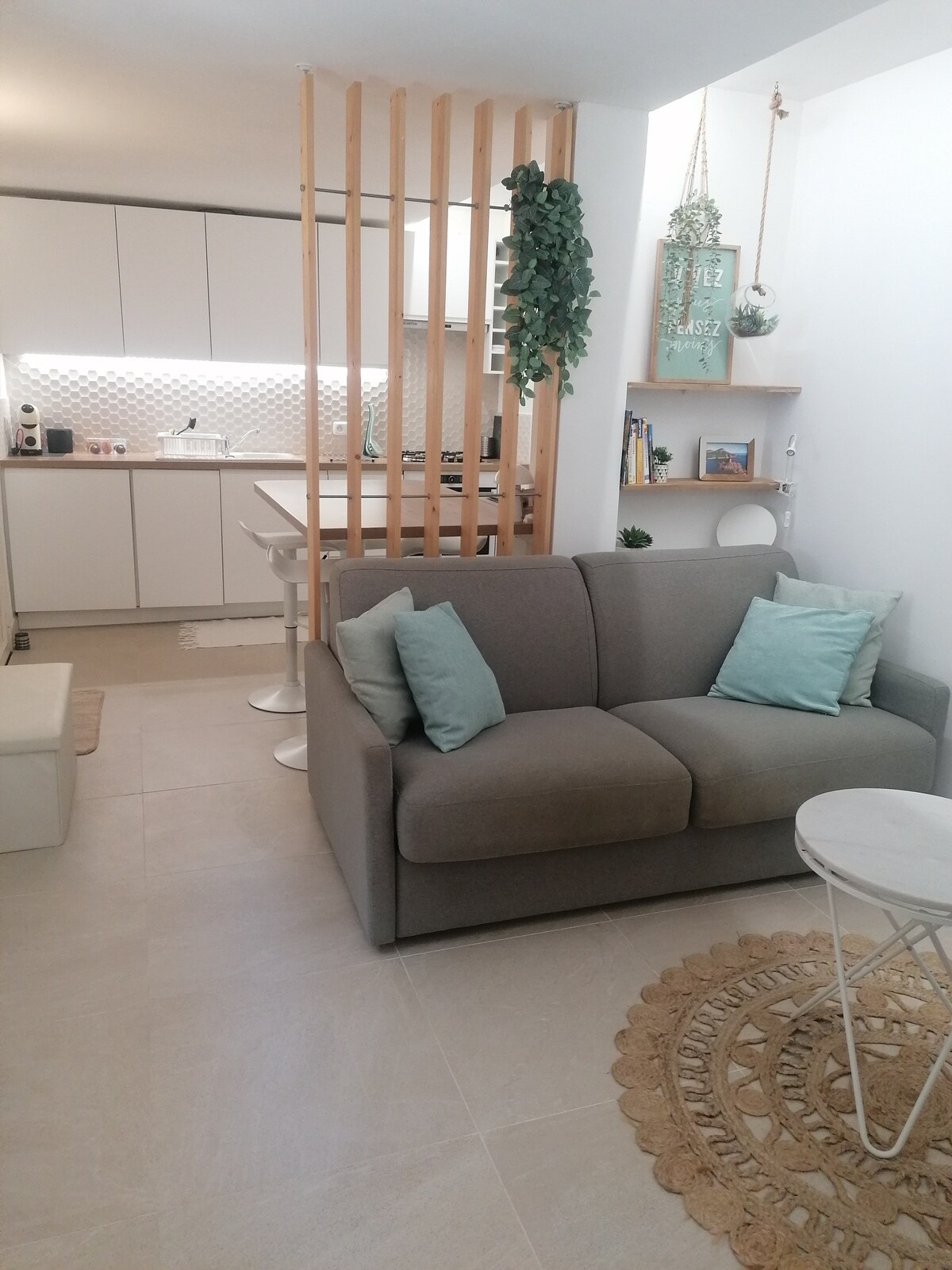 Popular Airbnb listing: Classified apartment with private garden, Estérel view in Saint Raphaël