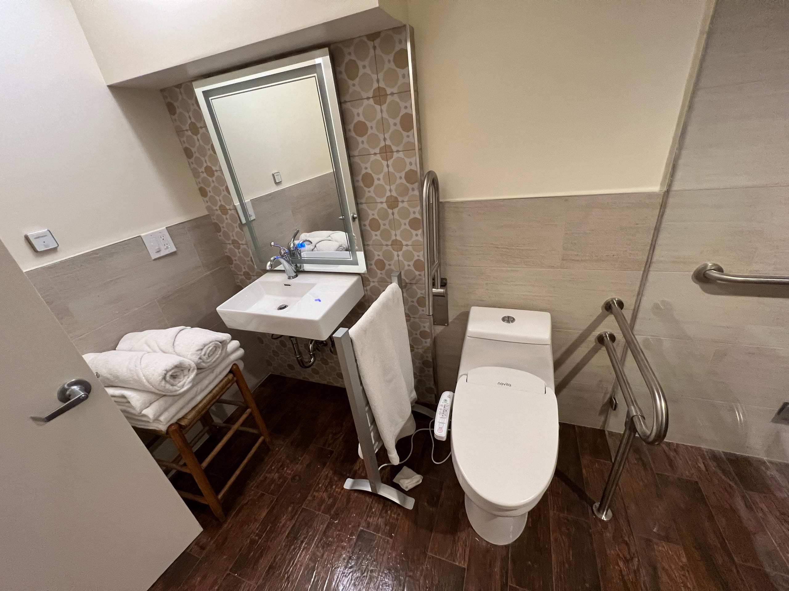 Home in San Francisco · ★4.98 · 2 bedrooms · 1 bed · 1 bath - Image 75