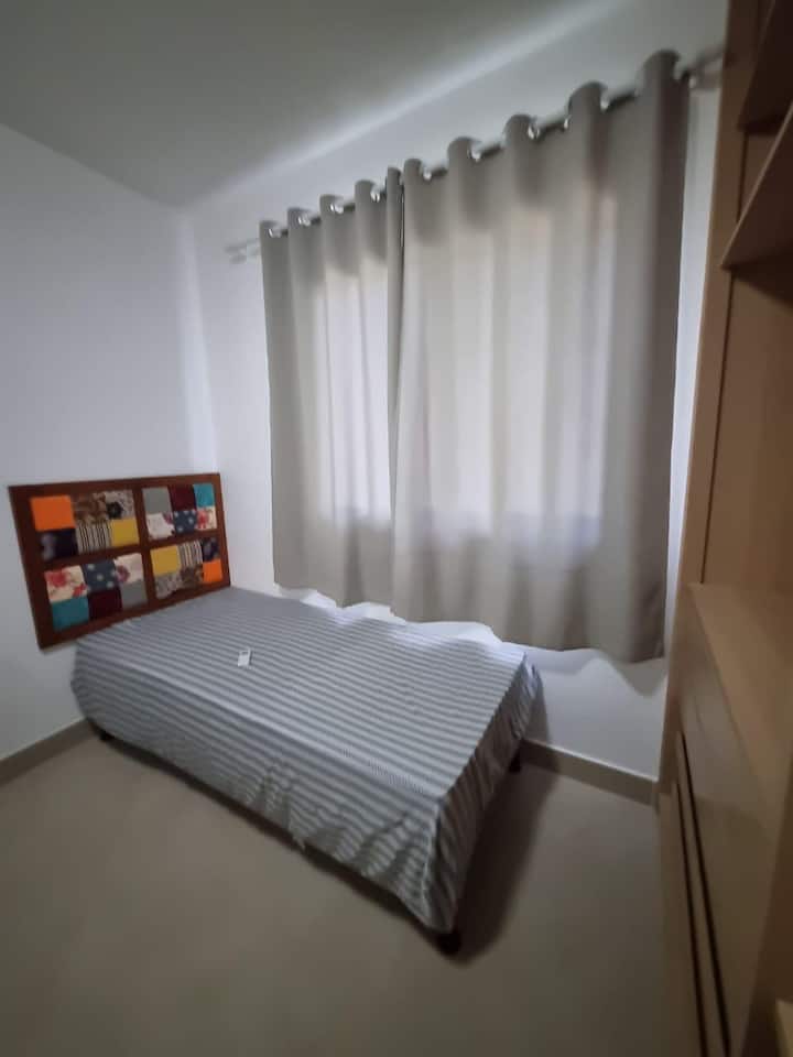 Dhomë gjumi 2