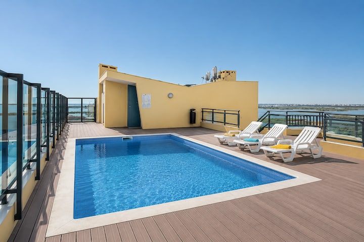 2bed Flat W/ Rooftop Pool In Marina Village, Olhão - Olhão