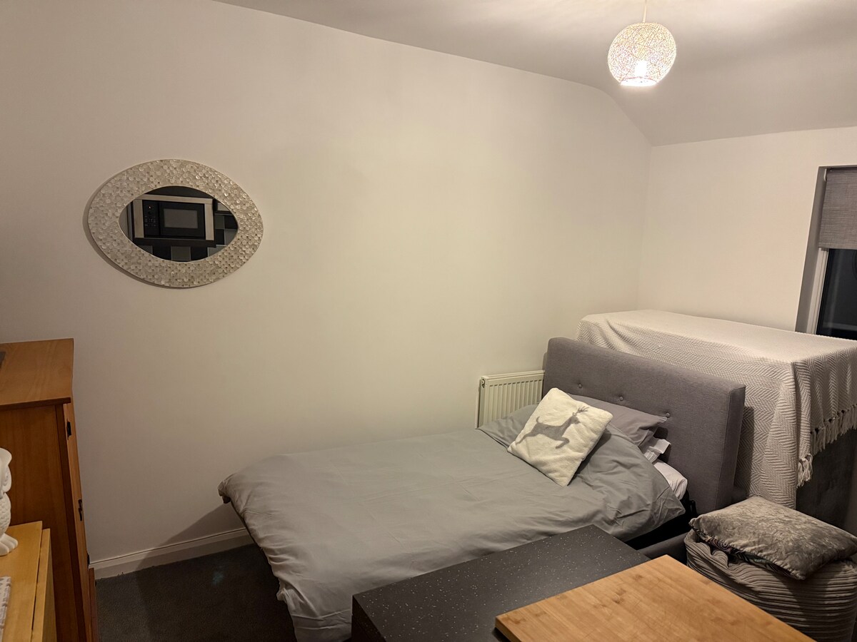 Successful Airbnb property: Emma's Ark! in Bournemouth, Christchurch And Poole
