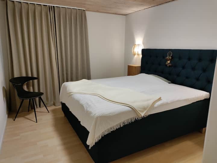 საძინებელი 1