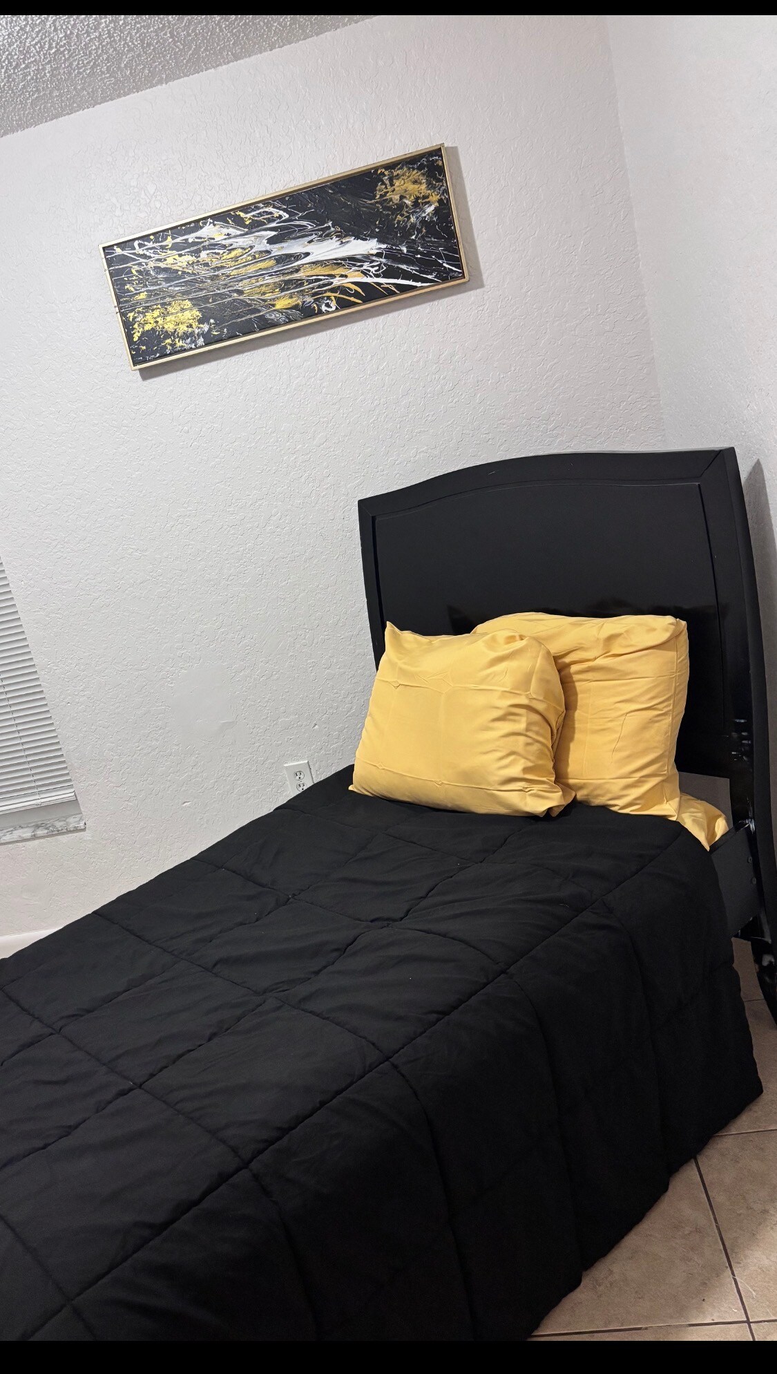 غرفة النوم 1