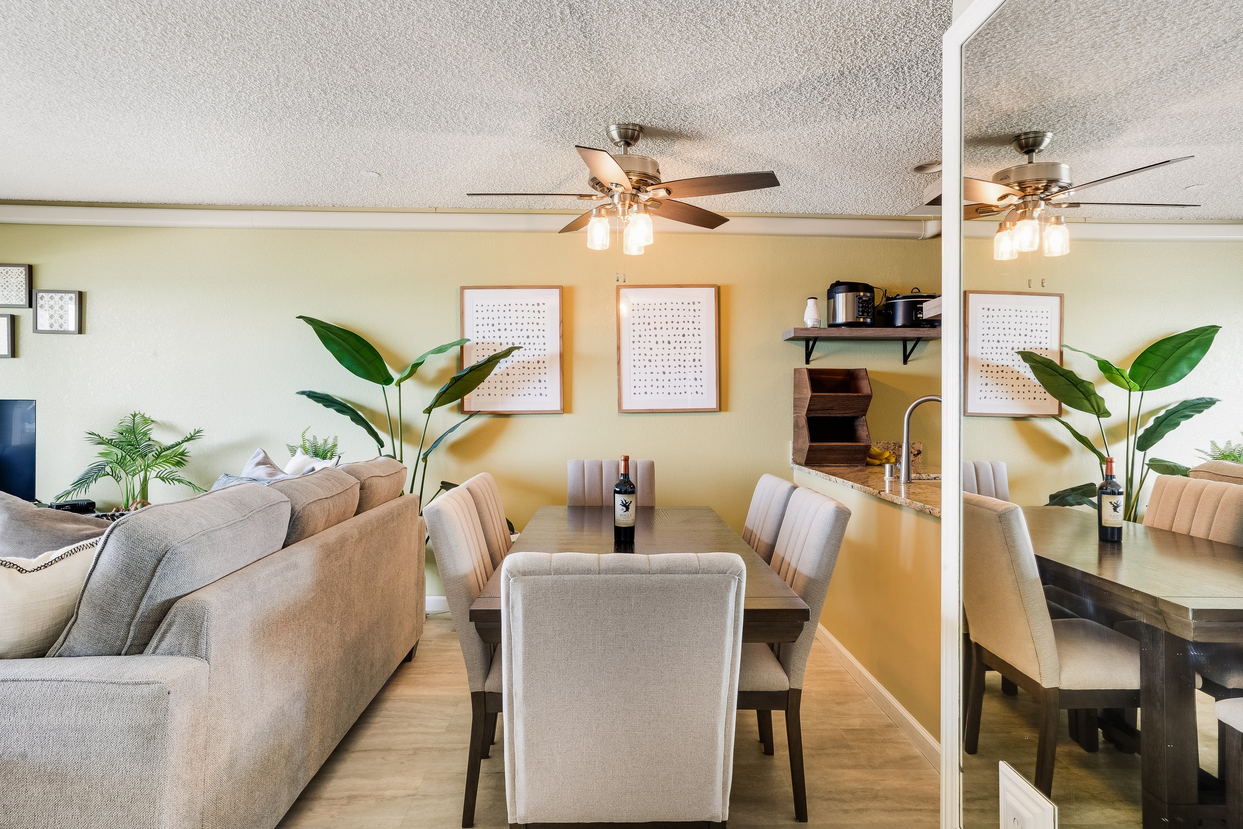 Condo in Kailua-Kona · ★4.95 · 2 bedrooms · 4 beds · 2 baths - Image 8