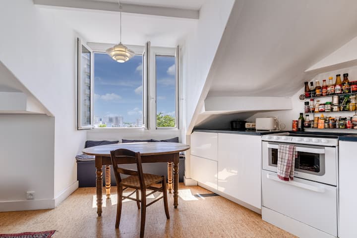 6 Personnes | Belleville | 2 Chambres - París