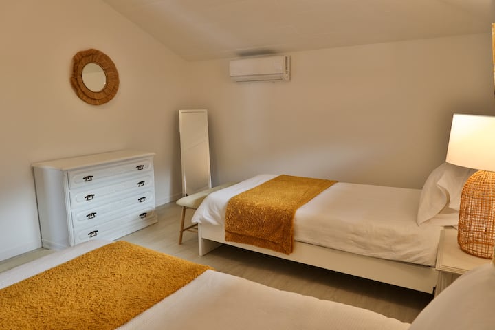 Dhomë gjumi 2