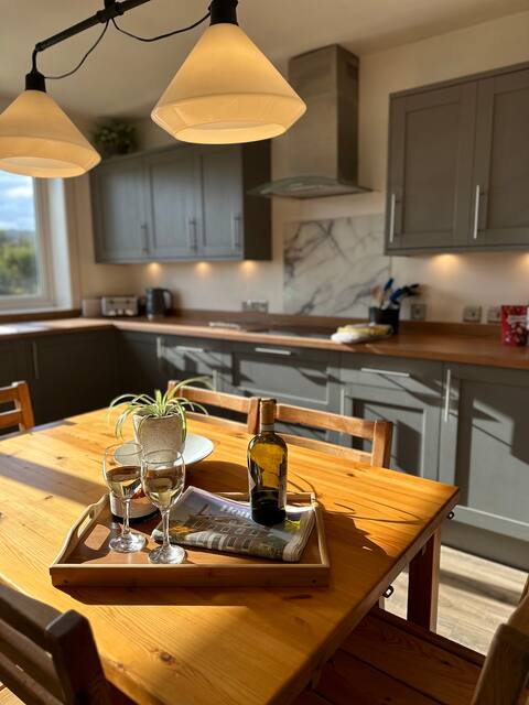 Cosy cottage on a farm with views of Cairngorms