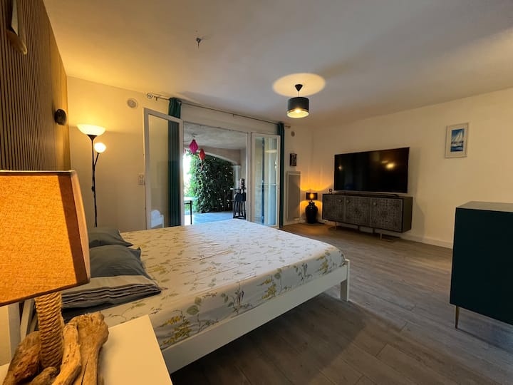 Studio Cozy En Rdc De Villa Jardin & Piscine - Carqueiranne