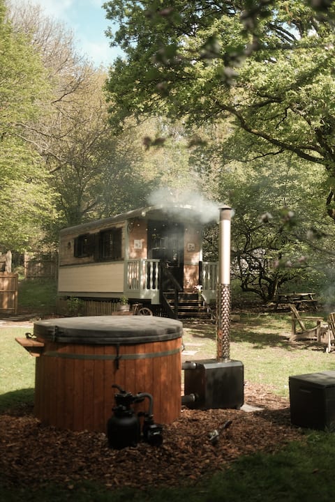 Bohemian stay at Moulin de Trévelo