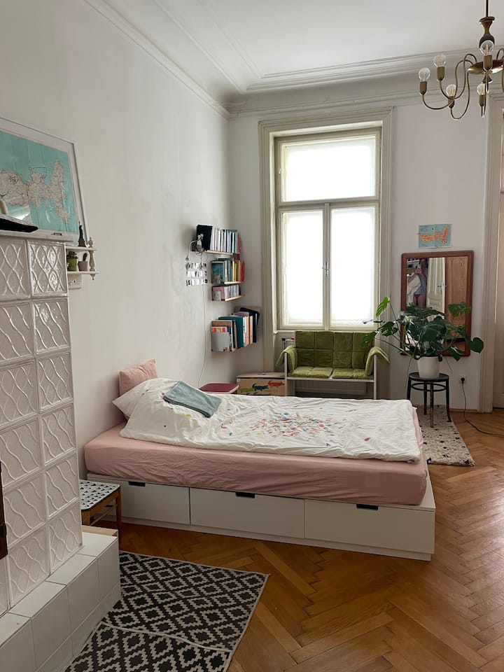 غرفة النوم 1