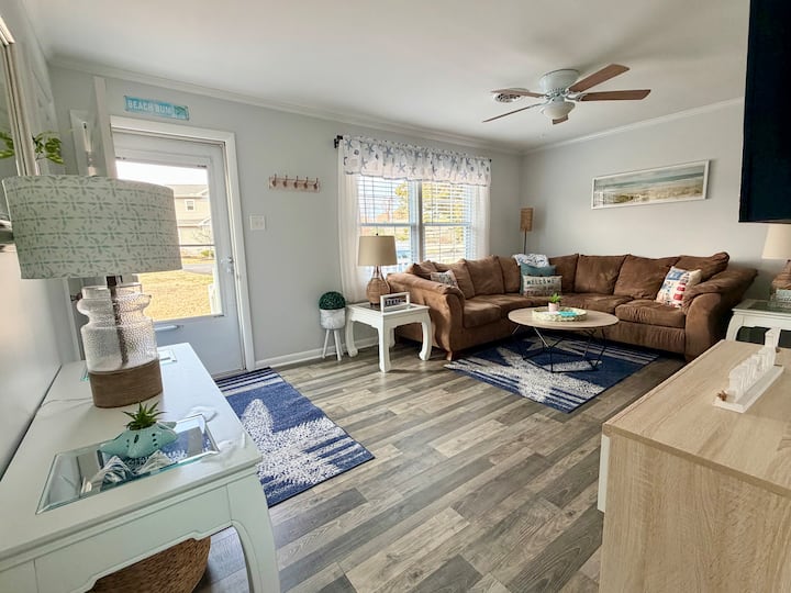 Adorable 3 Bedroom, 2 Bath Home, Close To Bethany! - Delaware
