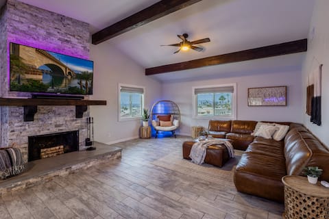 Top performing Airbnb: Resort Escape -Pool, Firepit, Arcade, Boat Parking in Lake Havasu / Kingman