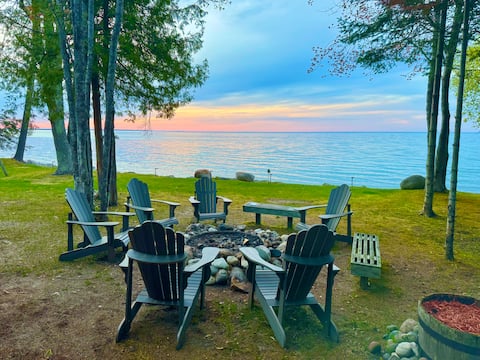 Waterfront Cabin on Lake Huron