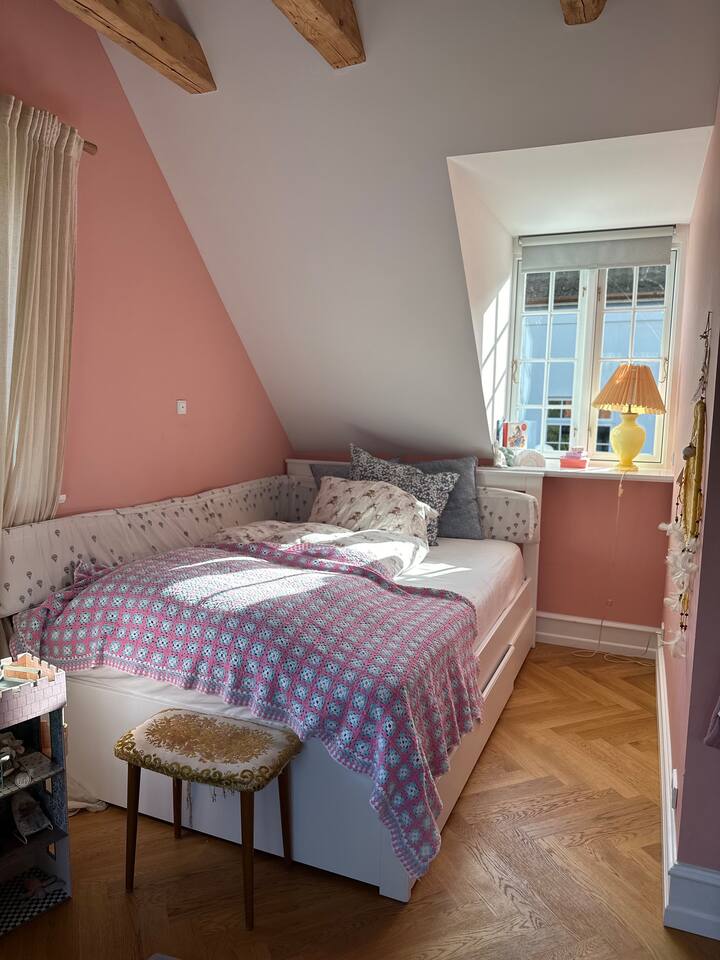 საძინებელი 2