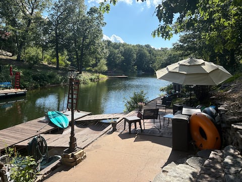 Top Airbnb: Pedaler’s Cove in Bella Vista