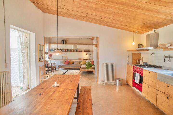 Mas Tamariu. Eco house en la playa. Illes Medes gallery image 5