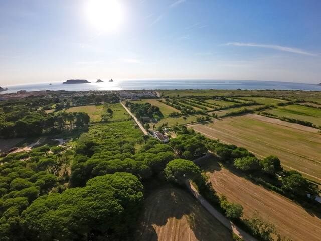 Mas Tamariu. Eco house en la playa. Illes Medes gallery image 2