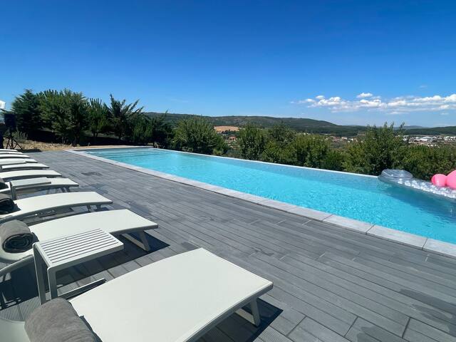 FifoguesFifoguest Property Managementt Property Management managed Airbnb listing 1