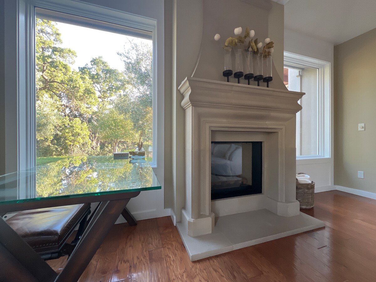 Top performing Airbnb: Napa Valley Home-Hilltop Privacy in Napa