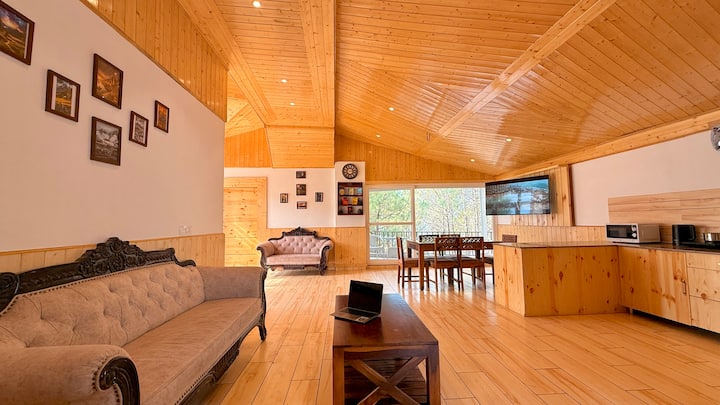 "Vintage Vibes"| In 2br Pano Cottage|360•balcony| - Solan