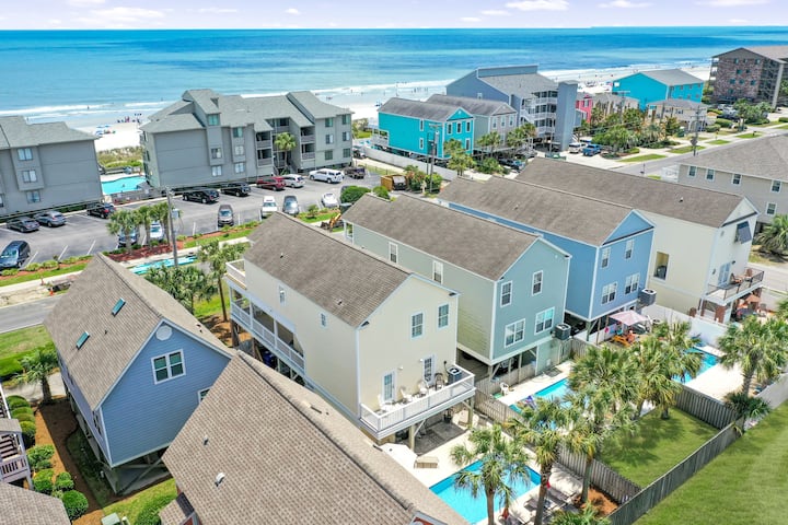 Walk To Beach 6br House W/ Private Pool & Beach Views - Surfside Beach, SC