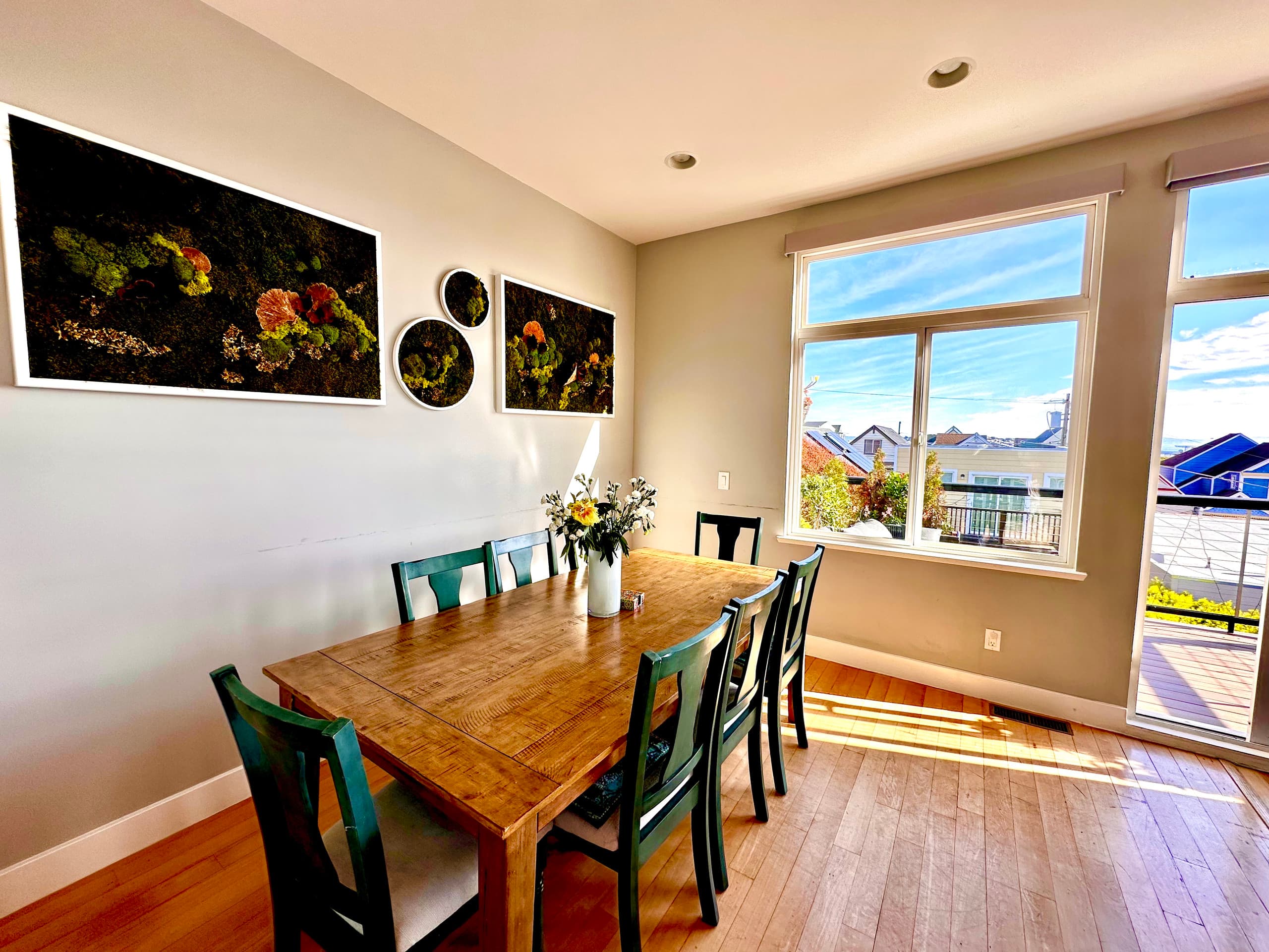Home in San Francisco · ★4.92 · 3 bedrooms · 3 beds · 3 baths - Image 6