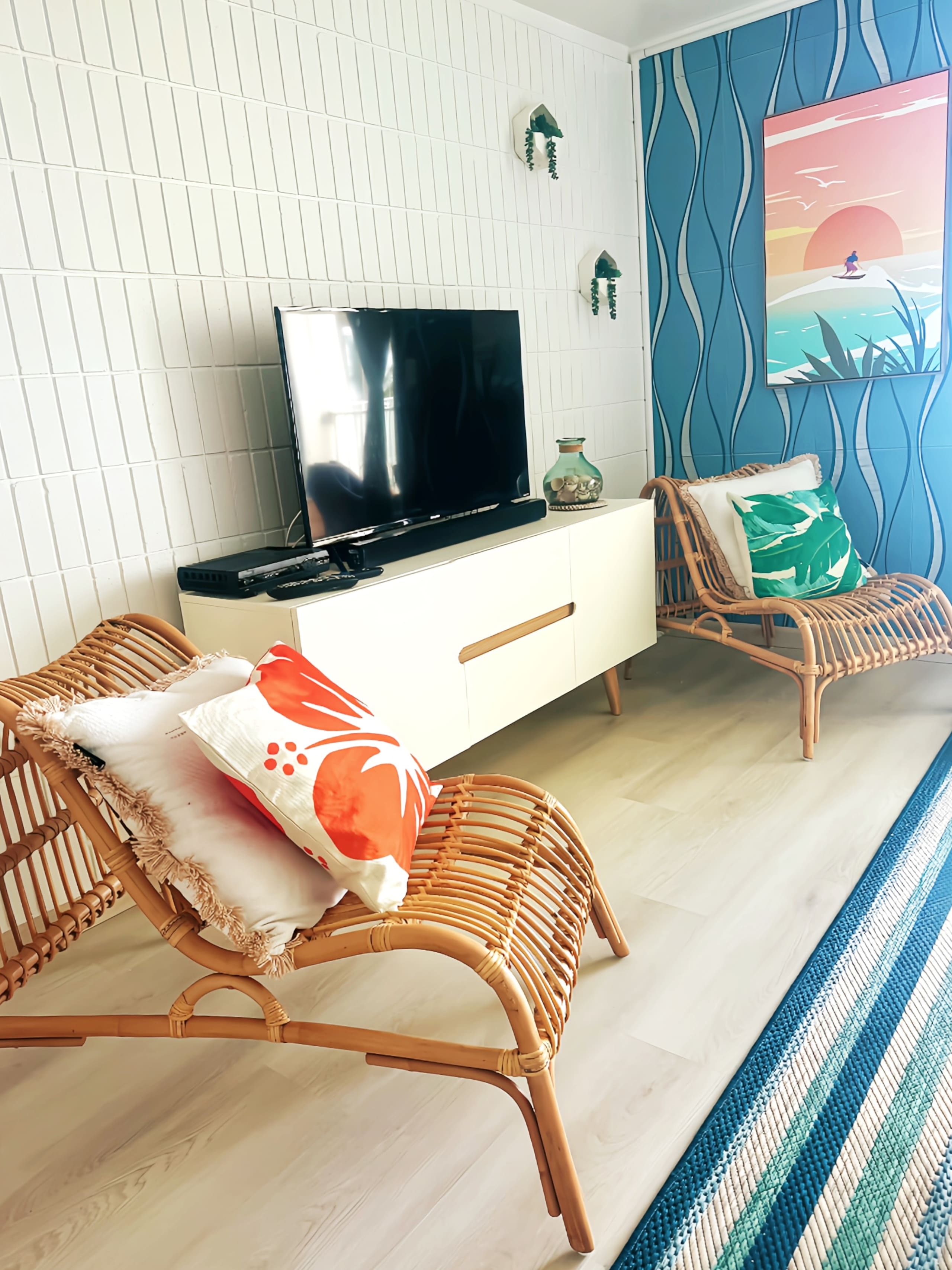 Second Wind,  Ocean front, Sunrise View! - Image 7