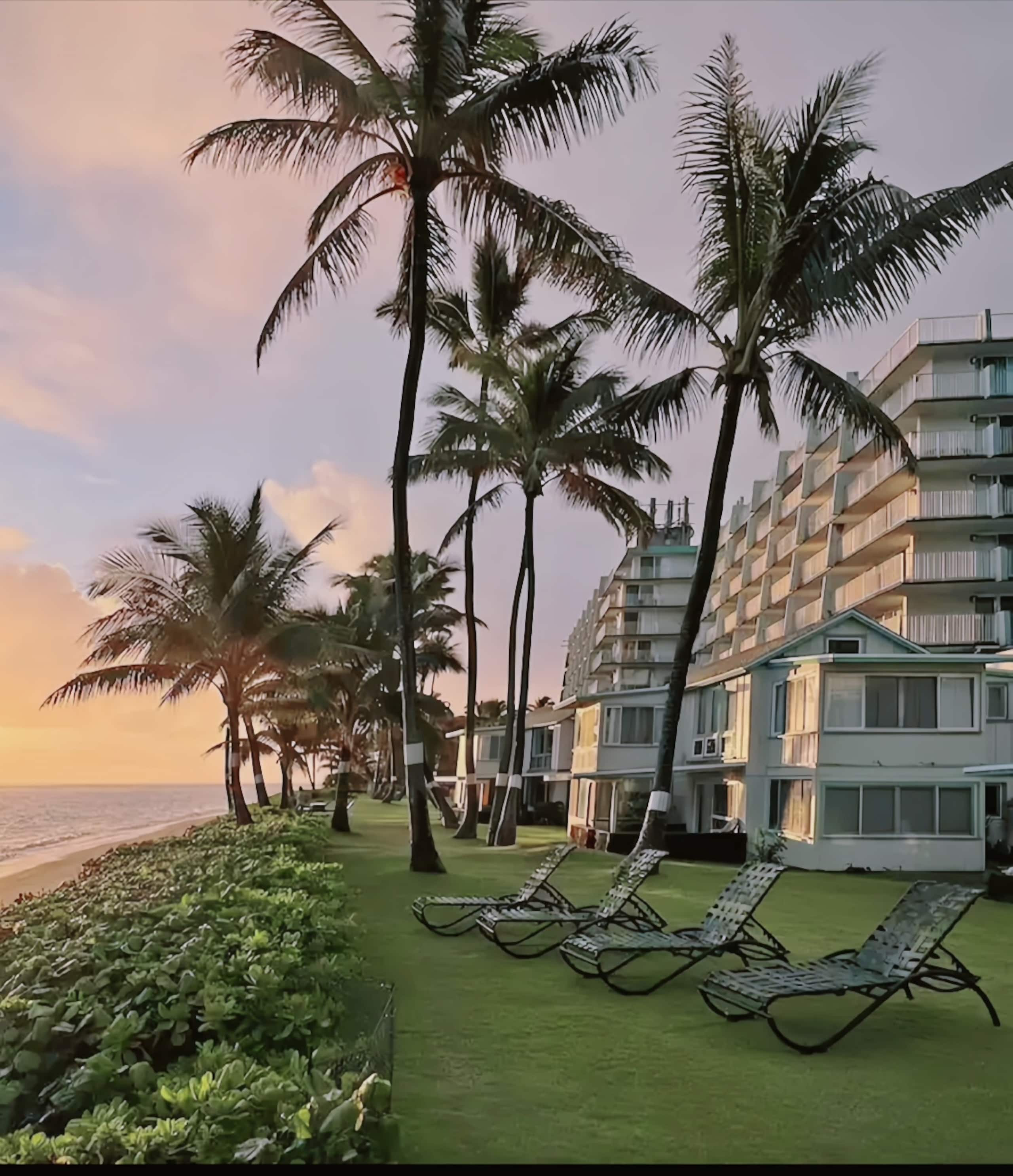 Second Wind,  Ocean front, Sunrise View! - Image 25