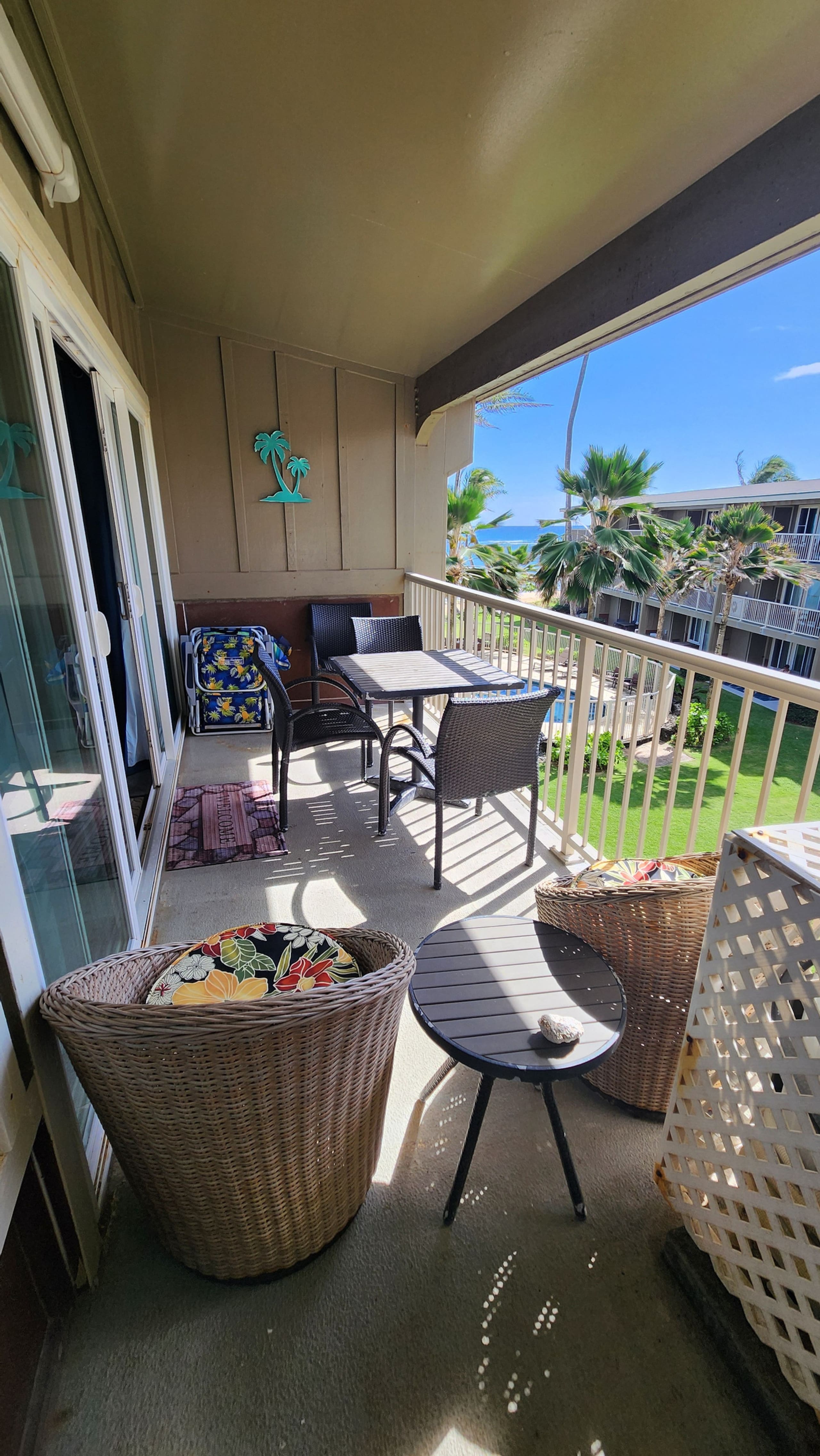 Condo in Kapaa · ★4.95 · 2 bedrooms · 2 beds · 1.5 private baths - Image 27