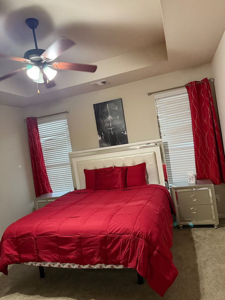 Dormitorio principal - Cal King / capaz de encajar 3