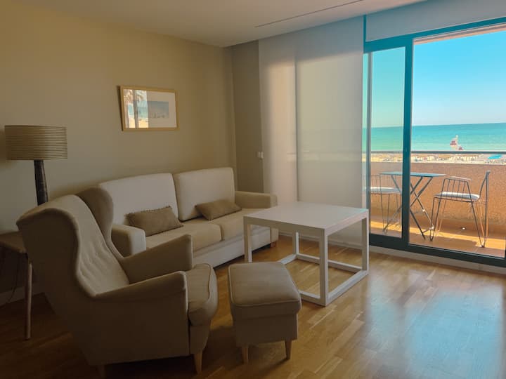 Apartamento Con Terraza Y Vistas Al Mar - Cádiz