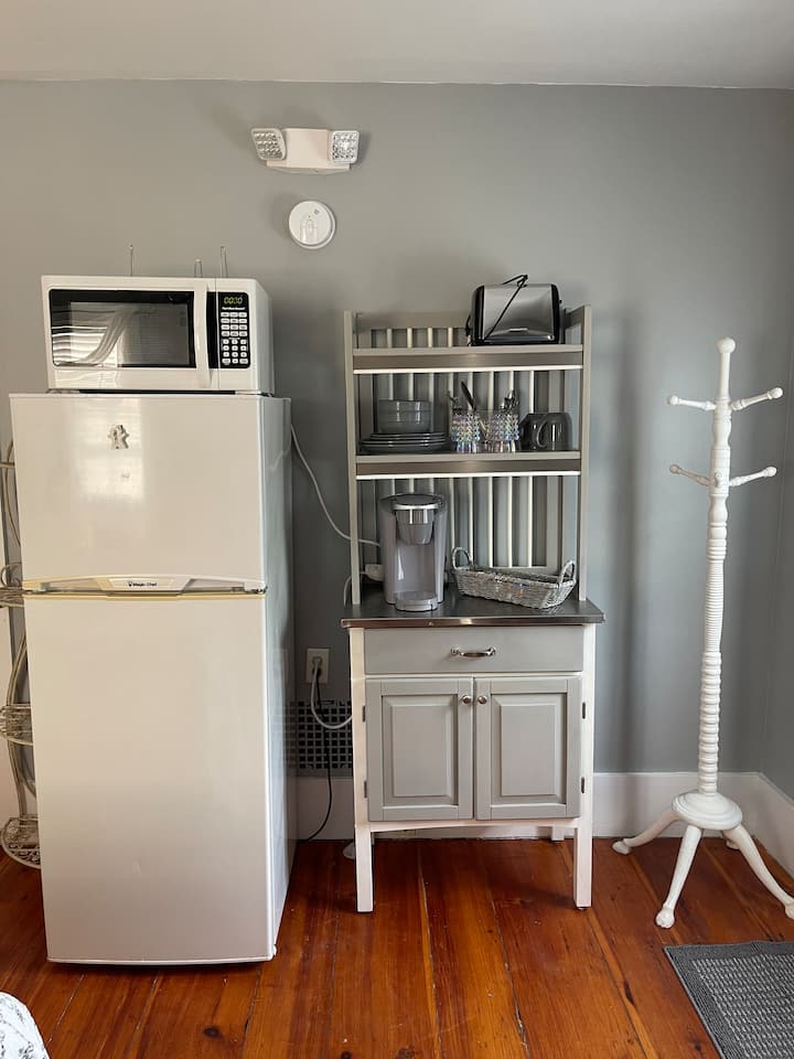 Touch Of Nyc In Kennebunk Suite & Outdoor Hot Tub - Kennebunk, ME