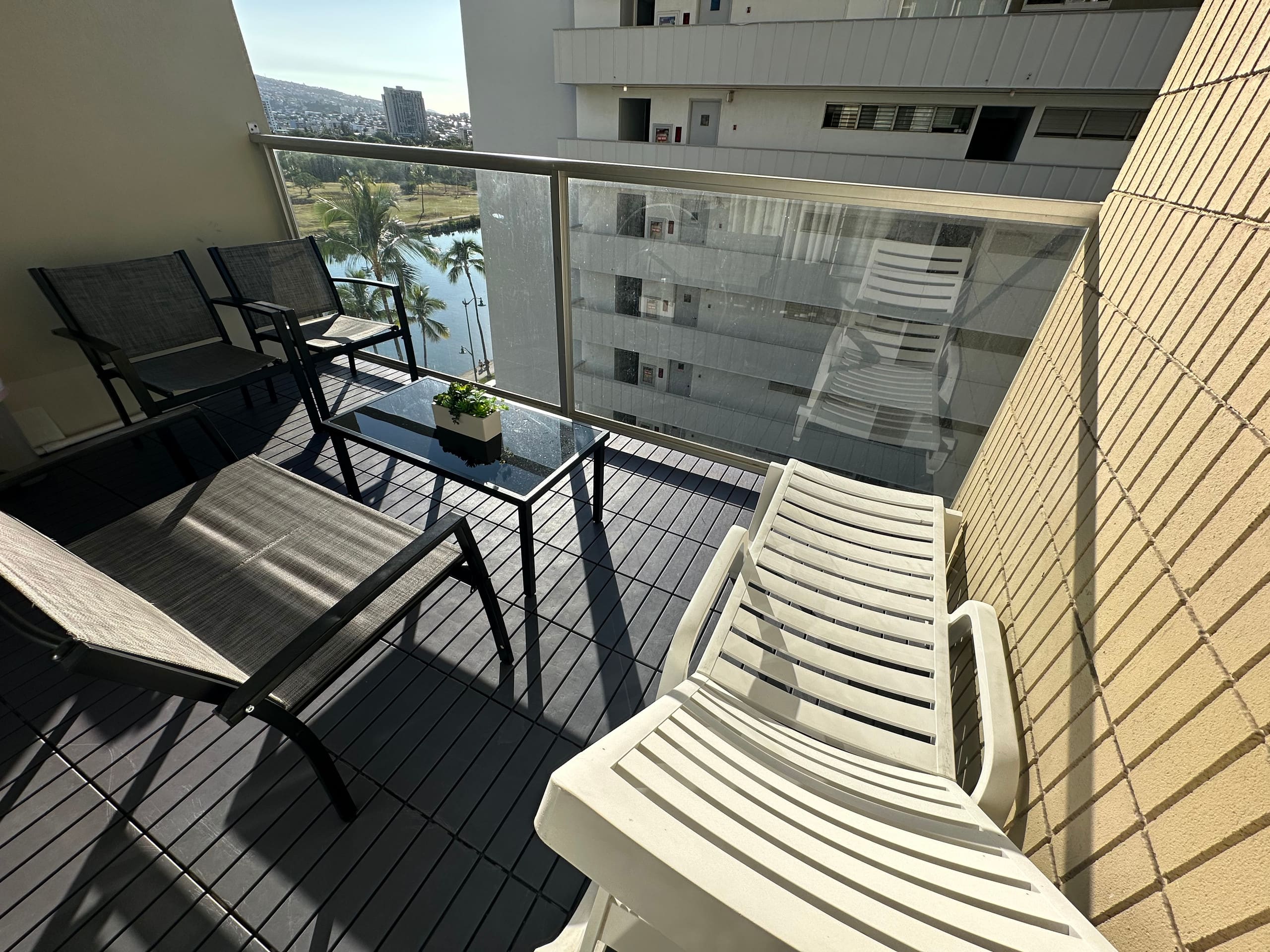 1 BR Apt In Waikiki with Canal & Mountain View - Image 22
