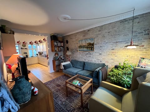 Top performing Airbnb: Lovely apartment in Vesterbro - Enghave Plads in Vesterbro Kongens Enghave