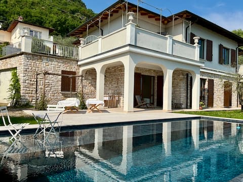 Charming relaxing villa on Lake Garda - VillaRo