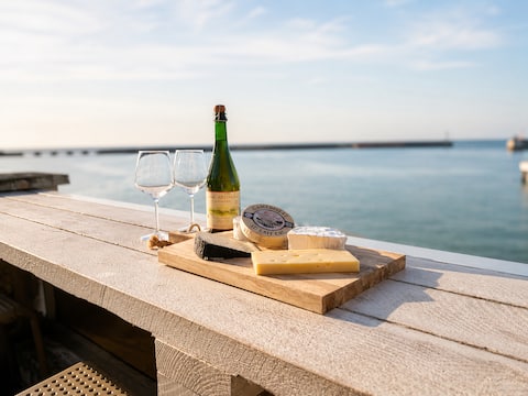 Terrasse du Port by Melrose Terrace
