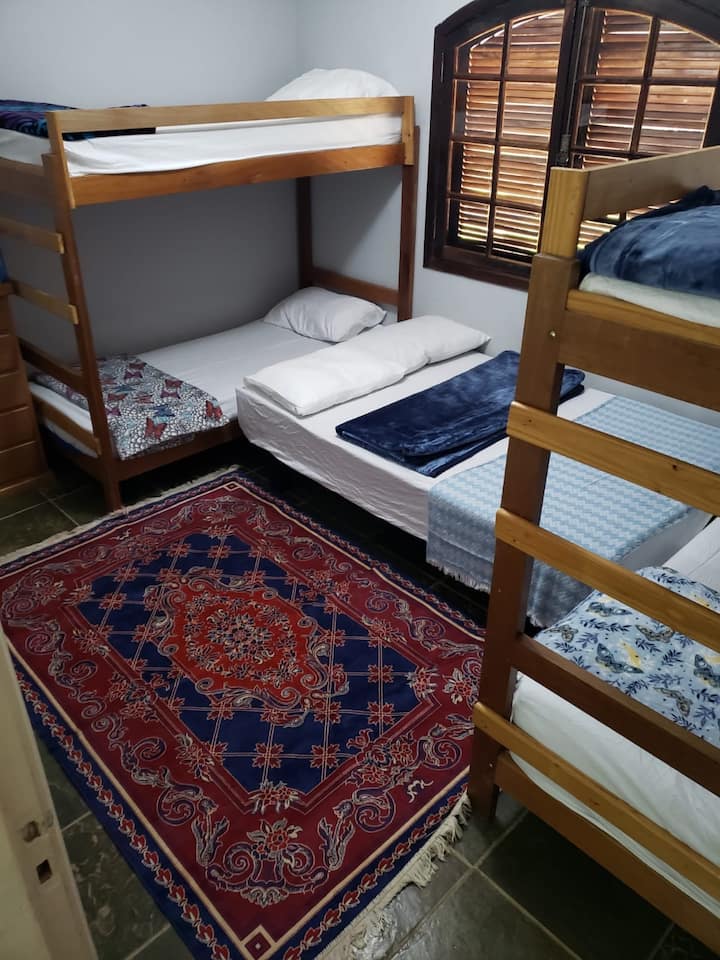 غرفة النوم 2