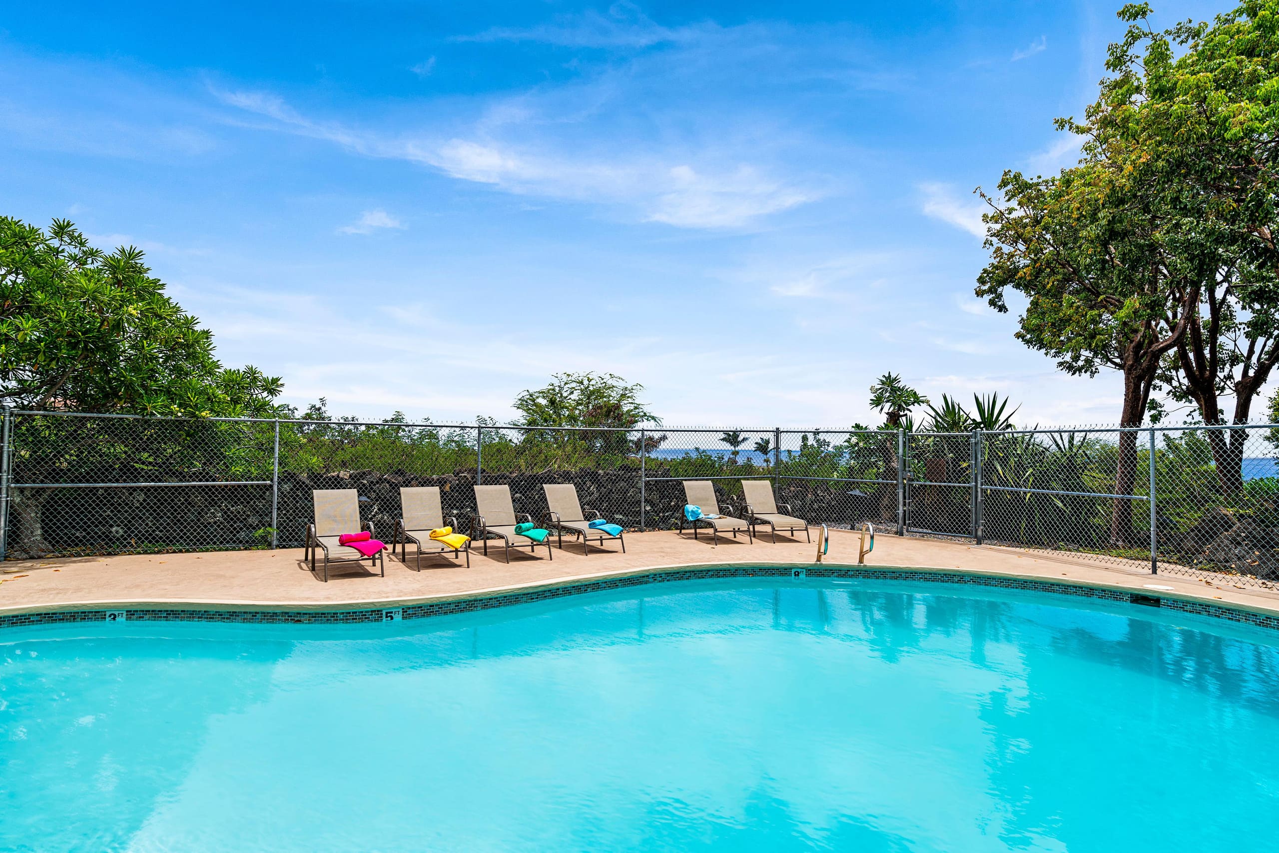 Condo in Kailua-Kona · ★4.82 · 1 bedroom · 1 bed · 1 bath - Image 15
