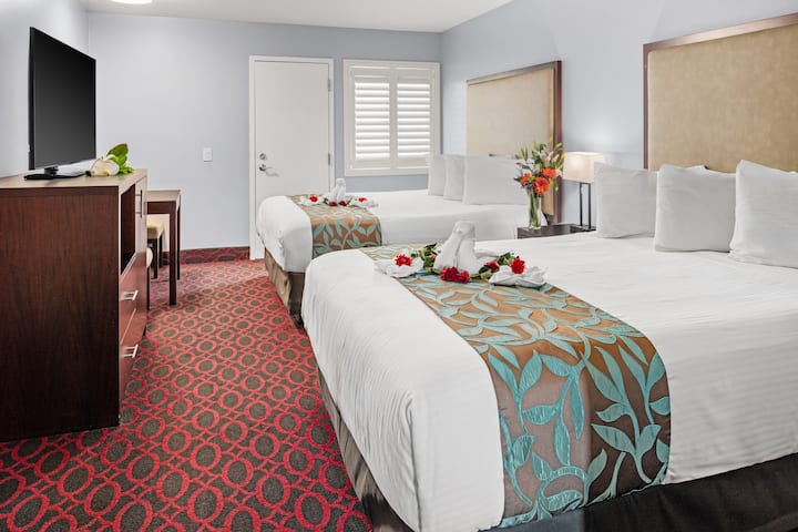 Serendipitous 2queen Room Just Steps To The Shore - Morro Bay, CA