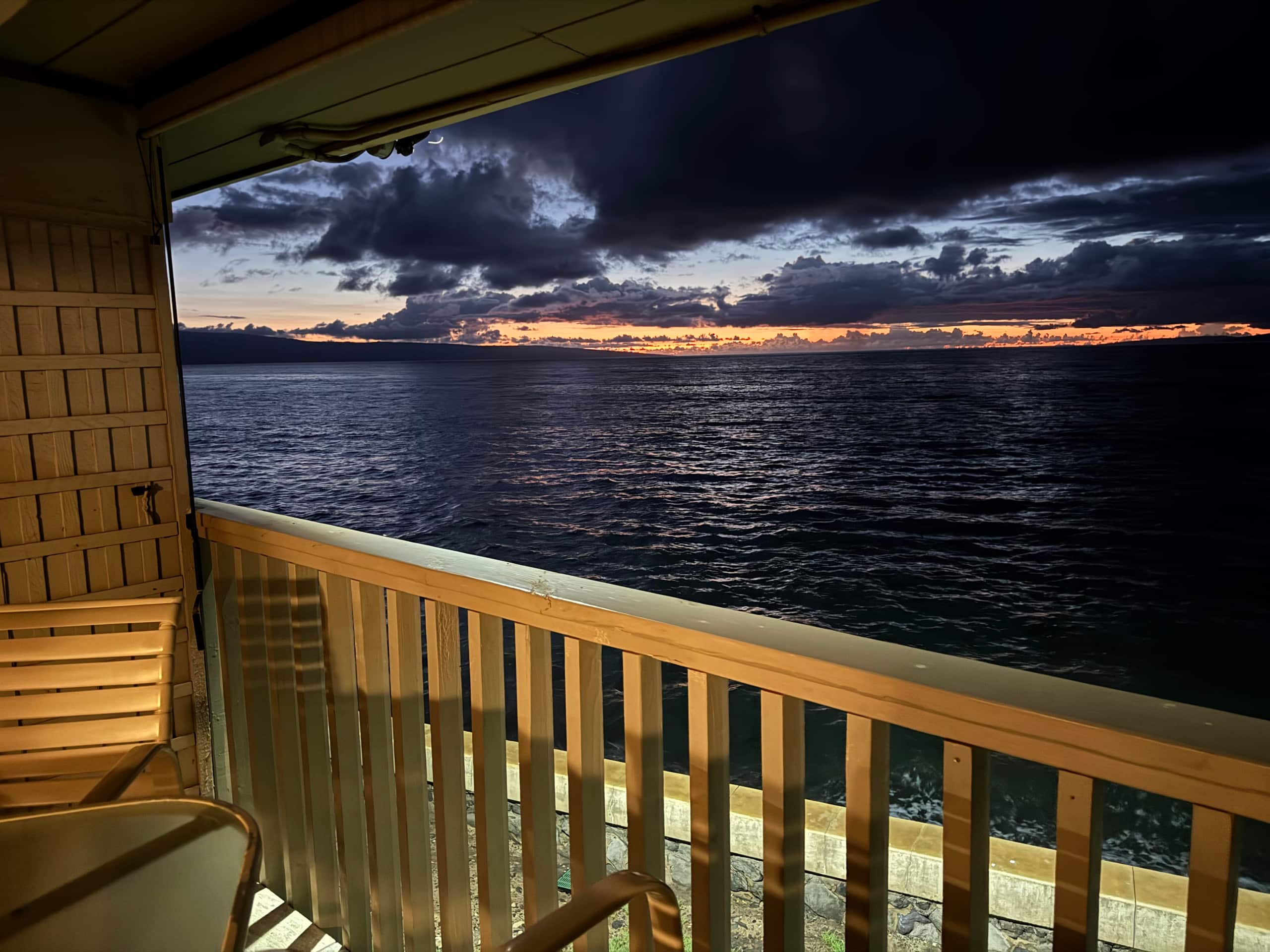 Condo in Lahaina · ★4.94 · Studio · 1 bed · 1 bath - Image 6