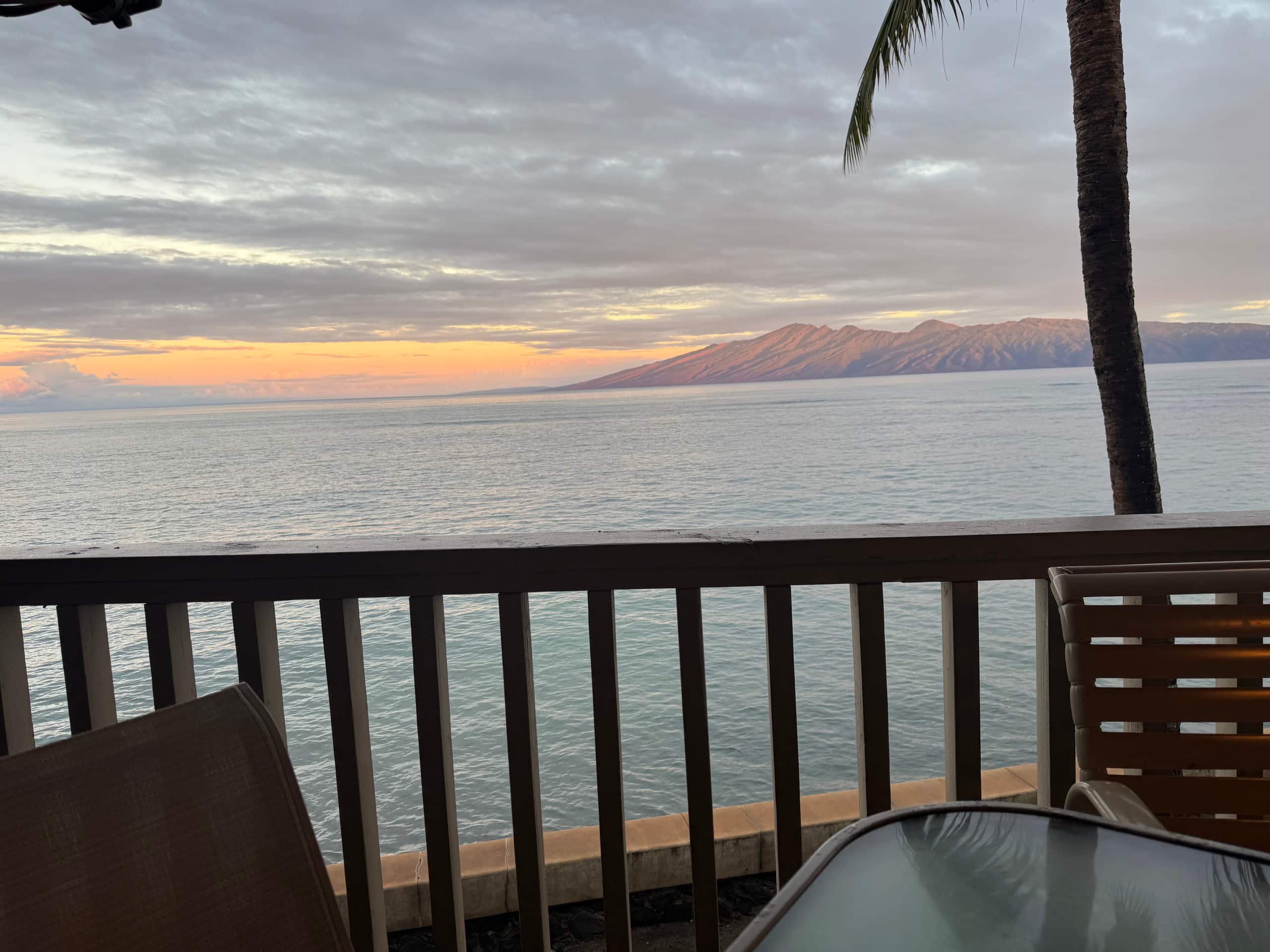 Condo in Lahaina · ★4.94 · Studio · 1 bed · 1 bath - Image 5